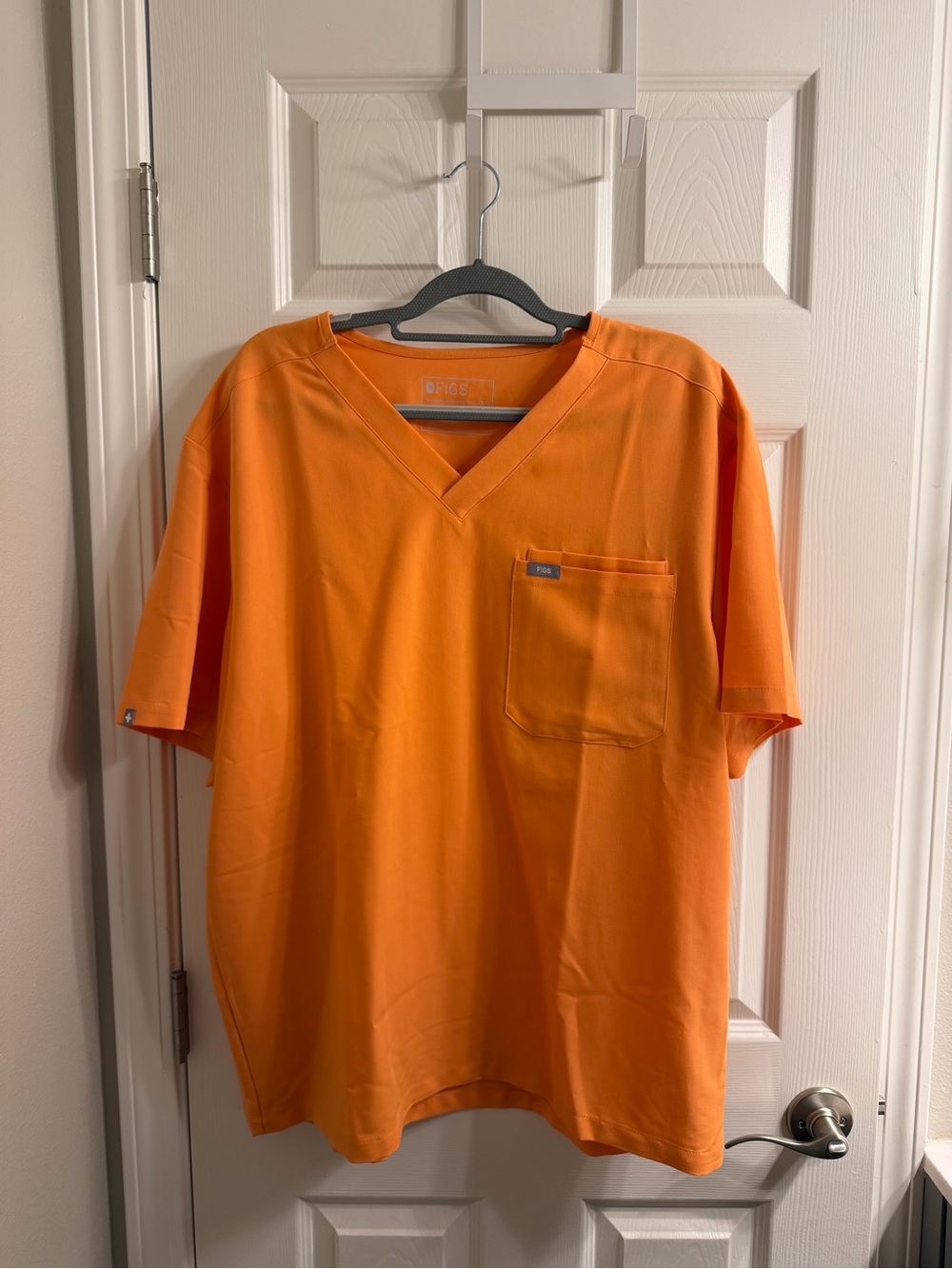 Figs Men’s Bright Orange V-Neck Scrub Top